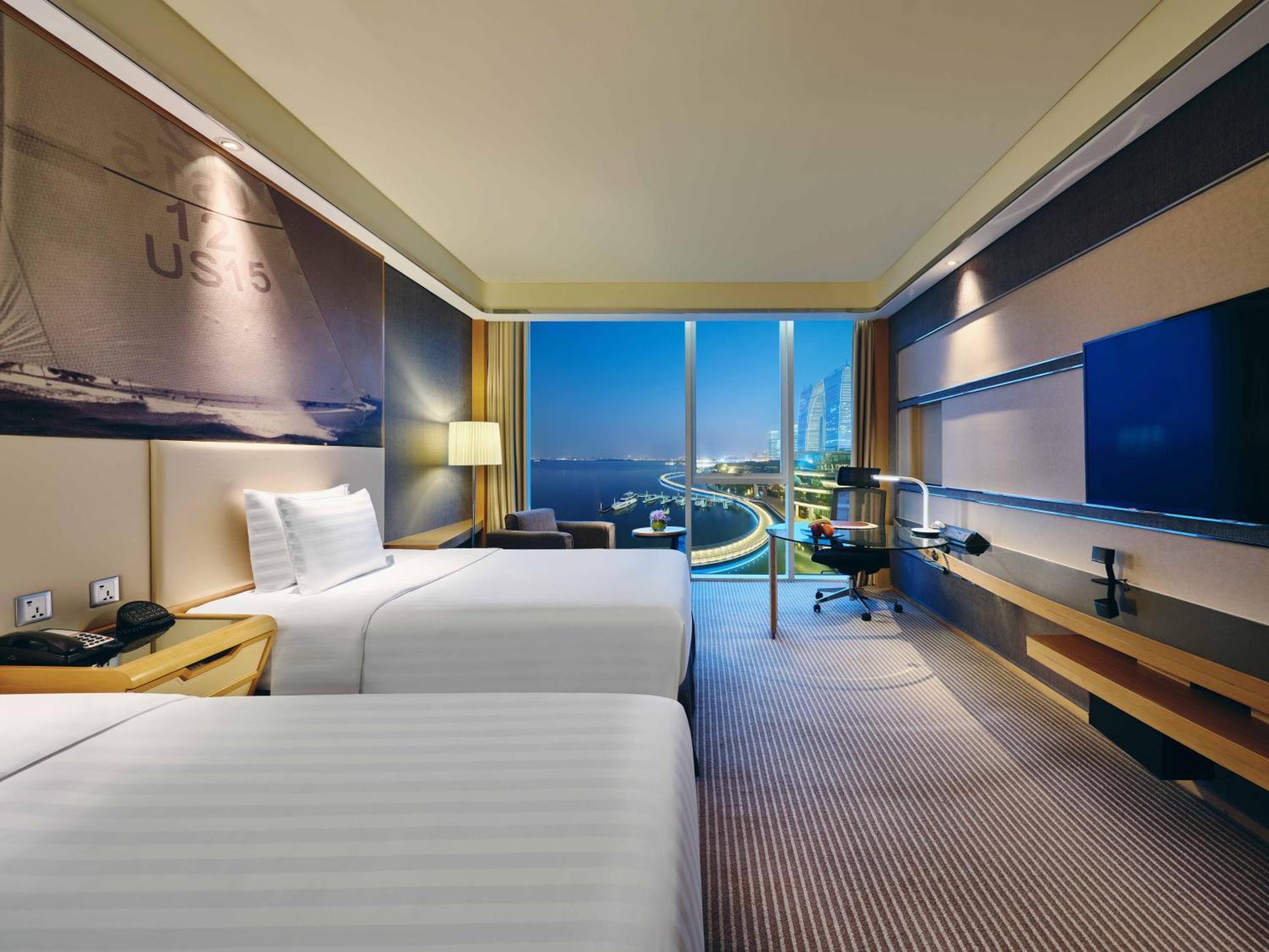 Premium Zweibettzimmer mit Blick auf den Jinjisee