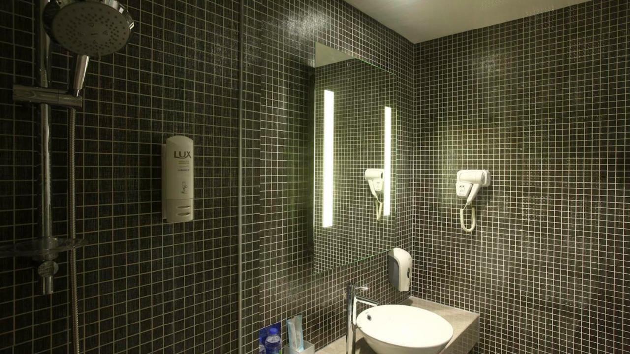 Kamar Standard King