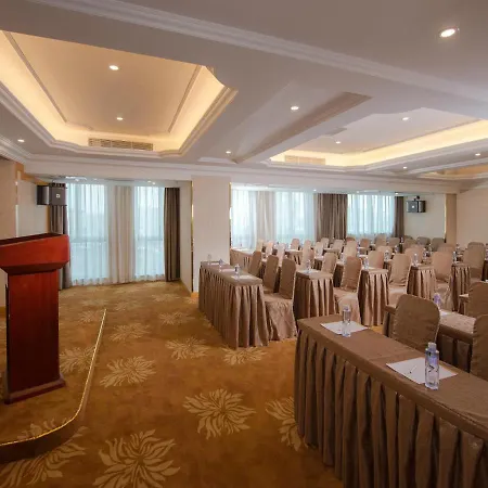 Vienna Hotel Dongguan Shatian Humen Port-3