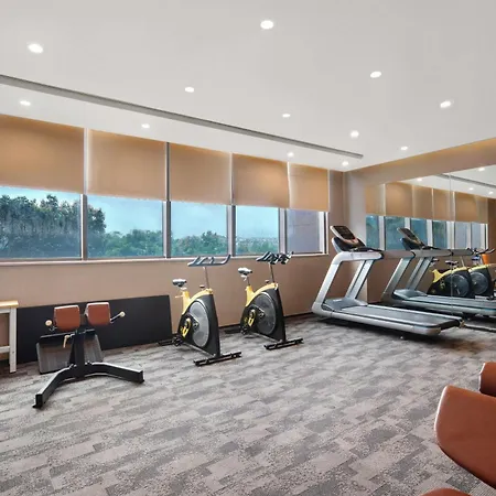 Holiday Inn Express Chengdu Airport Zone Shuangliu International Airport-3