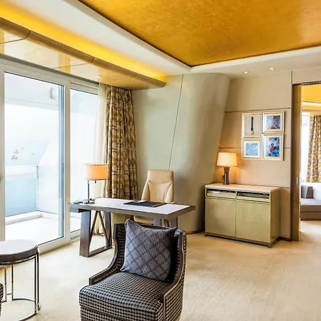 Sheraton Huzhou Taihu Lake Hot Spring Resort & Spa-2