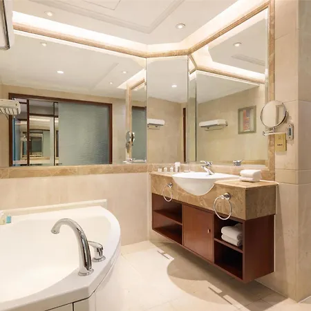 Radisson Blu Hotel Shanghai New World-2