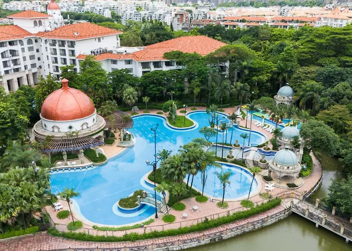 Guangzhou Phoenix City Hotel