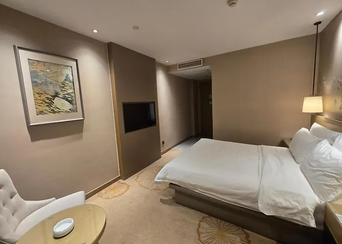 Byland Star Hotel