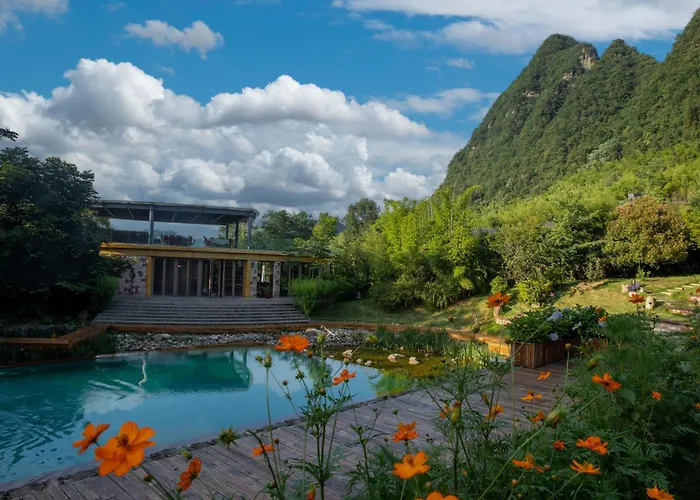 Evergreen Forest Retreat , Local Cultural Experience, Beside National Forest Park Middle Gate, Luxury Nature Escape, English Speaking Butler, Free 24H Pickup, Travel Itinerary