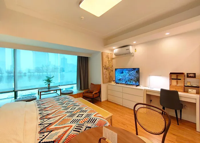Shanghai Cosmo World Union Service Apartment