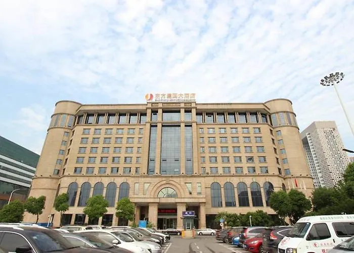 Wuhan Oriental Jianguo Hotel, China